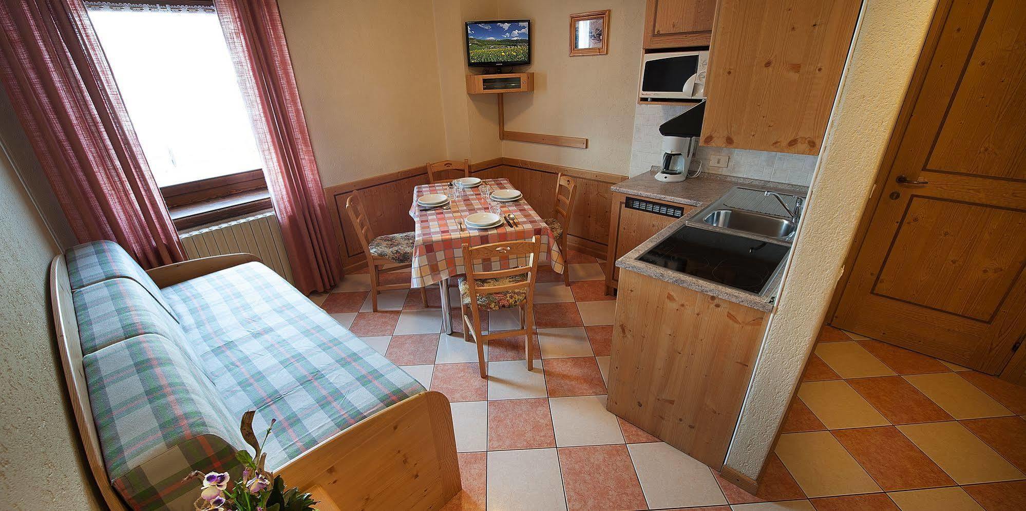 Baita Carosello Apt 4 By Livigno Accomodation Dış mekan fotoğraf